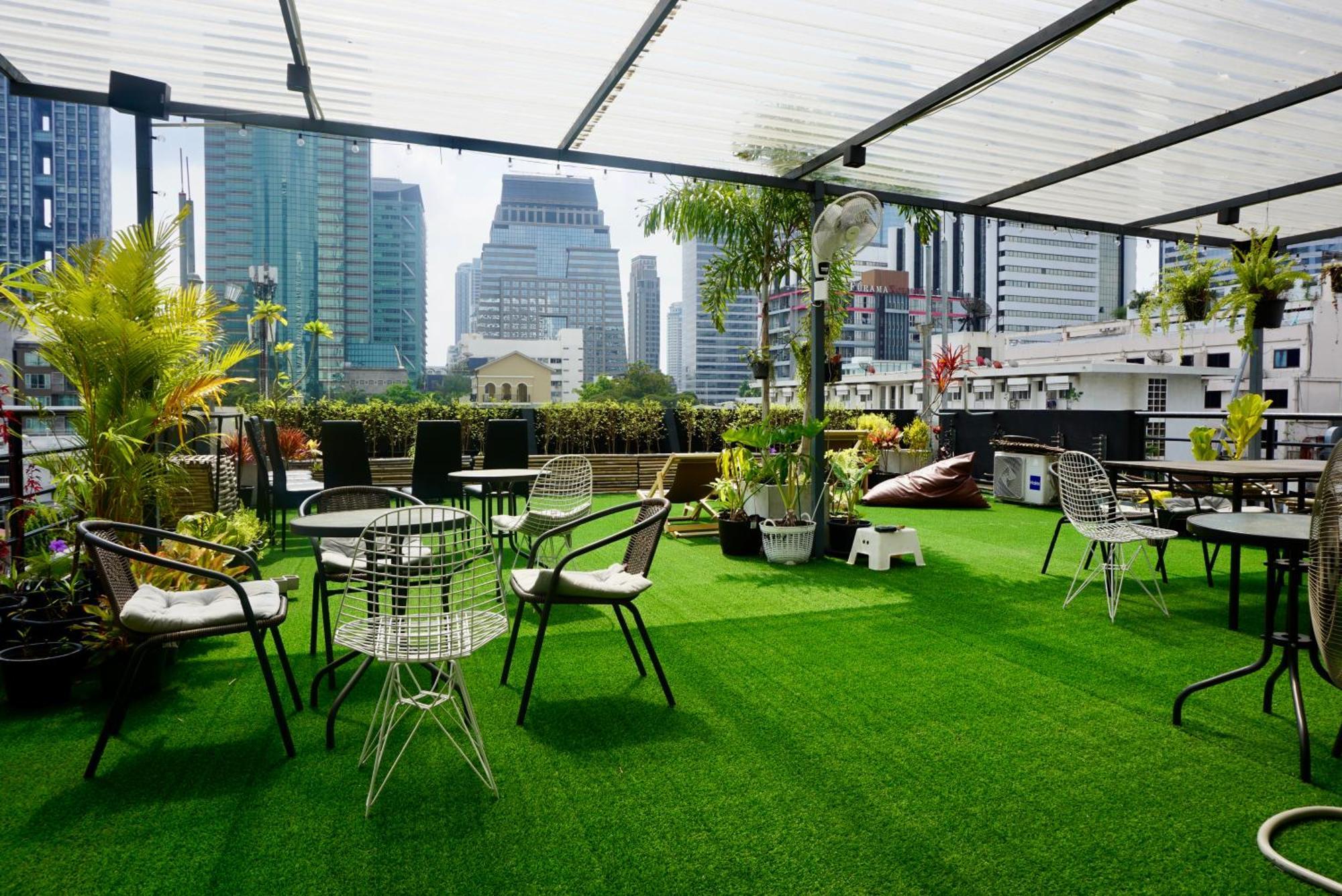 Silom Soi 3 Hash Apartment Hip And Funky With Rooftop View Bangkok Dış mekan fotoğraf