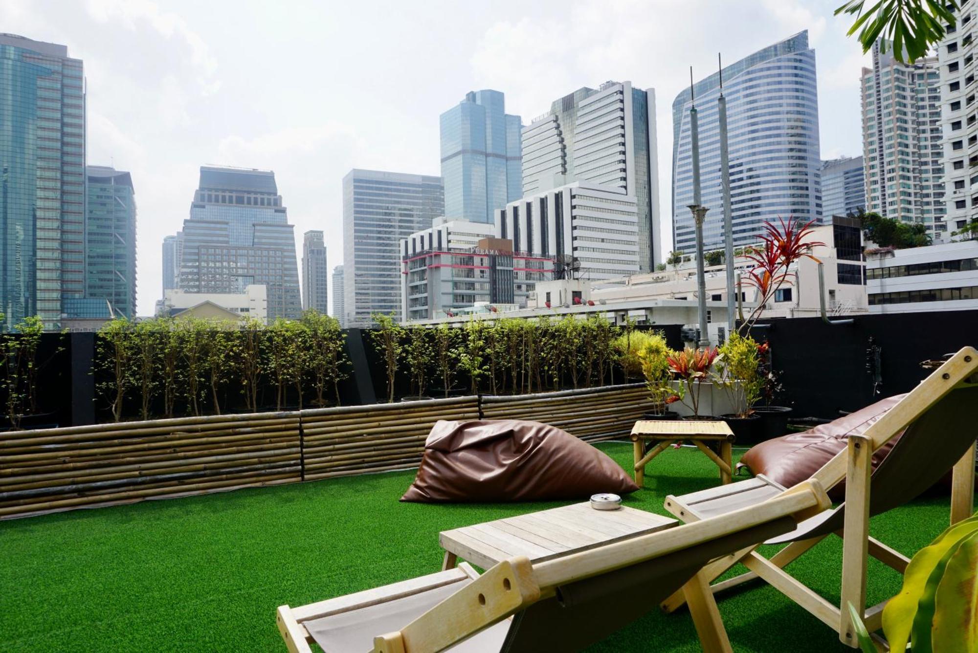 Silom Soi 3 Hash Apartment Hip And Funky With Rooftop View Bangkok Dış mekan fotoğraf